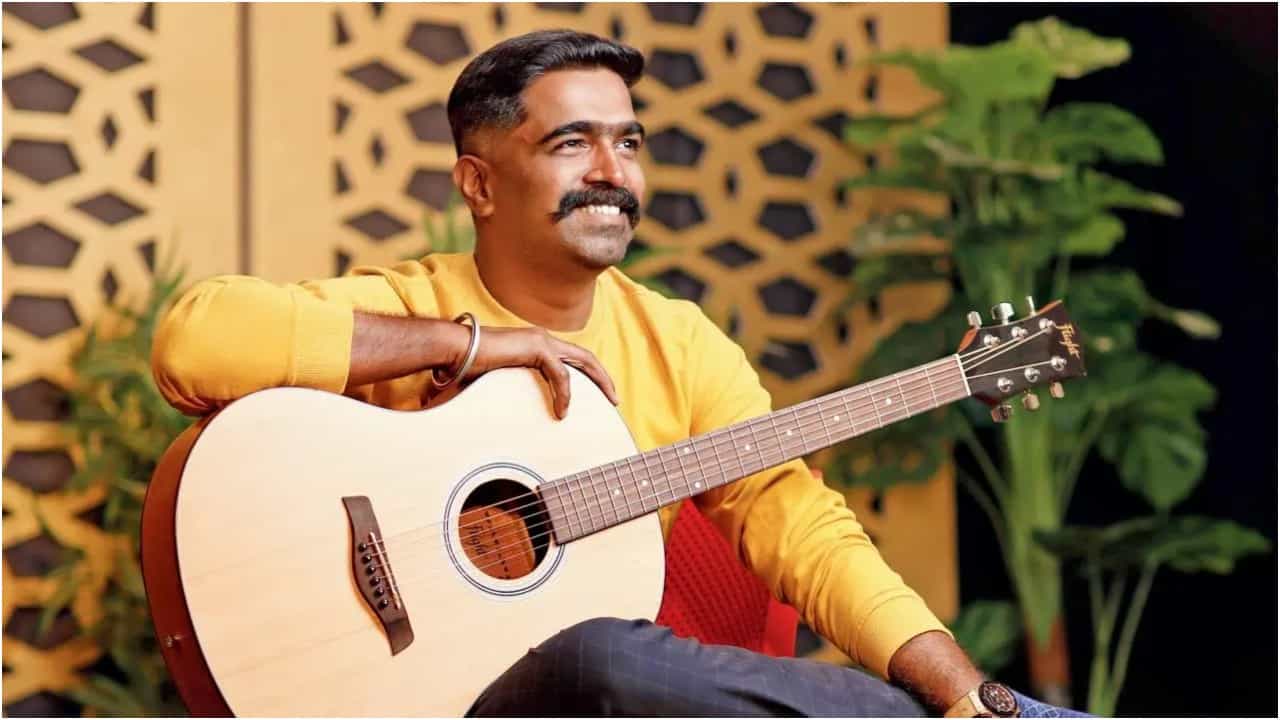 ಬಾಲಿವುಡ್ ಸ್ಟಾರ್ ನಿರ್ದೇಶಕನ ಚಿತ್ರಕ್ಕೆ ರವಿ ಬಸ್ರೂರು ಮ್ಯೂಸಿಕ್