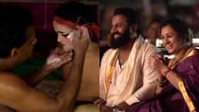 ಮಗನಿಗೆ ಬಣ್ಣ ಹಚ್ಚಿಸಿದ ರಿಷಬ್ ಶೆಟ್ಟಿ: ಯಕ್ಷಗಾನ ವೇದಿಕೆಯಲ್ಲಿ ರನ್ವಿತ್