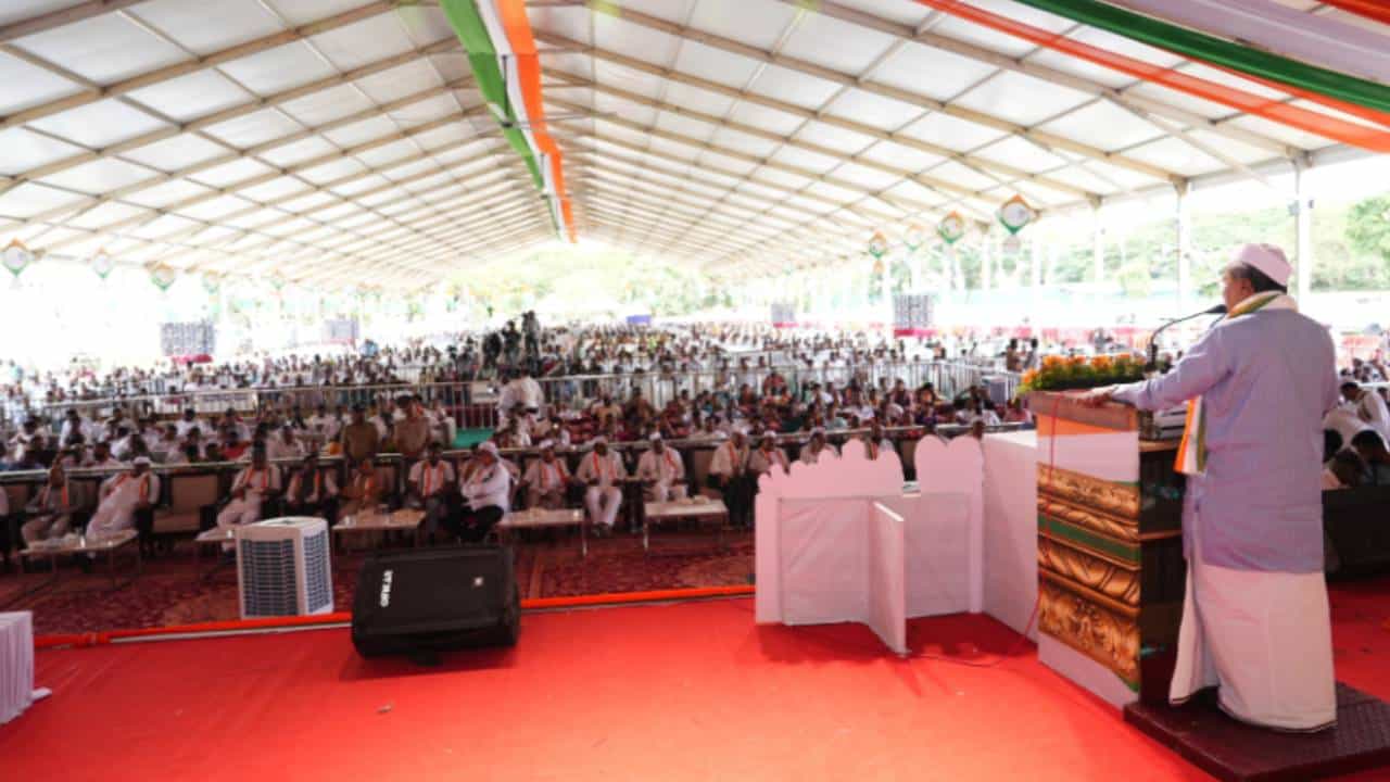 ಮಂಗಳವಾರದಿಂದ ರಾಜ್ಯದಲ್ಲಿ SIR ಪ್ರಕ್ರಿಯೆ ಶುರು: ಜಾಗೃತಿ ವಹಿಸದಿದ್ರೆ ಮಾರಣಹೋಮ ಎಂದ ಸಿದ್ದರಾಮಯ್ಯ