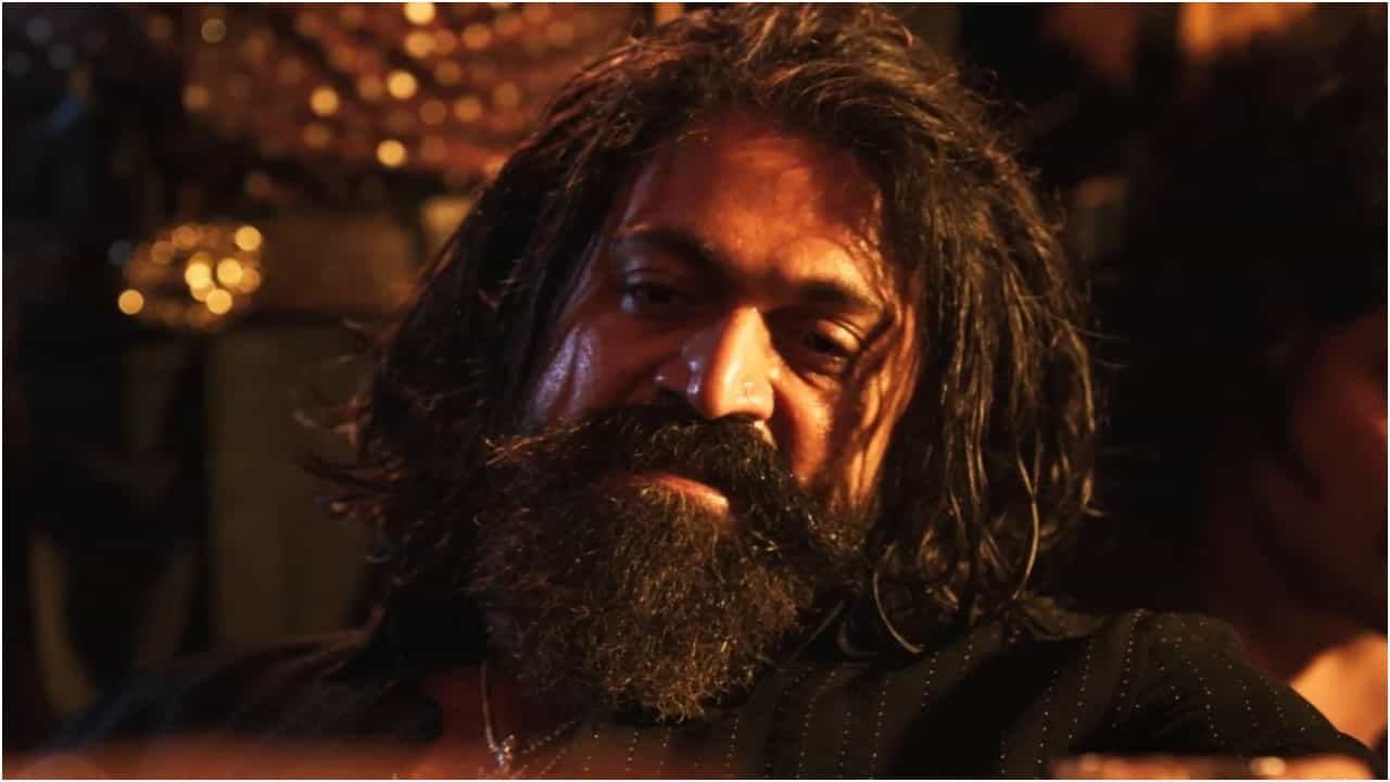 ಭಾರತಕ್ಕೊಂದು, ವಿದೇಶಕ್ಕೊಂದು; ಎರಡು ಬೇರೆ ಬೇರೆ ಪ್ರಿಂಟ್ಗಳಲ್ಲಿ ‘ಟಾಕ್ಸಿಕ್’ ತೆರೆಗೆ? ಭಾರತಕ್ಕೊಂದು, ವಿದೇಶಕ್ಕೊಂದು; ಎರಡು ಬೇರೆ ಬೇರೆ ಪ್ರಿಂಟ್ಗಳಲ್ಲಿ ‘ಟಾಕ್ಸಿಕ್’ ತೆರೆಗೆ?