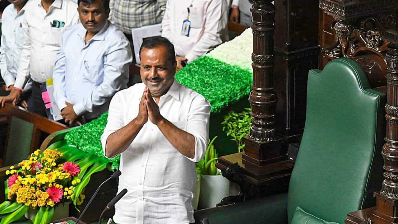 ನೂತನ ಸರ್ಕಾರದಲ್ಲಿ ಸಚಿವ ಸ್ಥಾನ: ವಿಧಾನಸಭೆ ಸ್ಪೀಕರ್ ಸ್ಥಾನಕ್ಕೆ ಯು.ಟಿ.ಖಾದರ್ ರಾಜೀನಾಮೆ