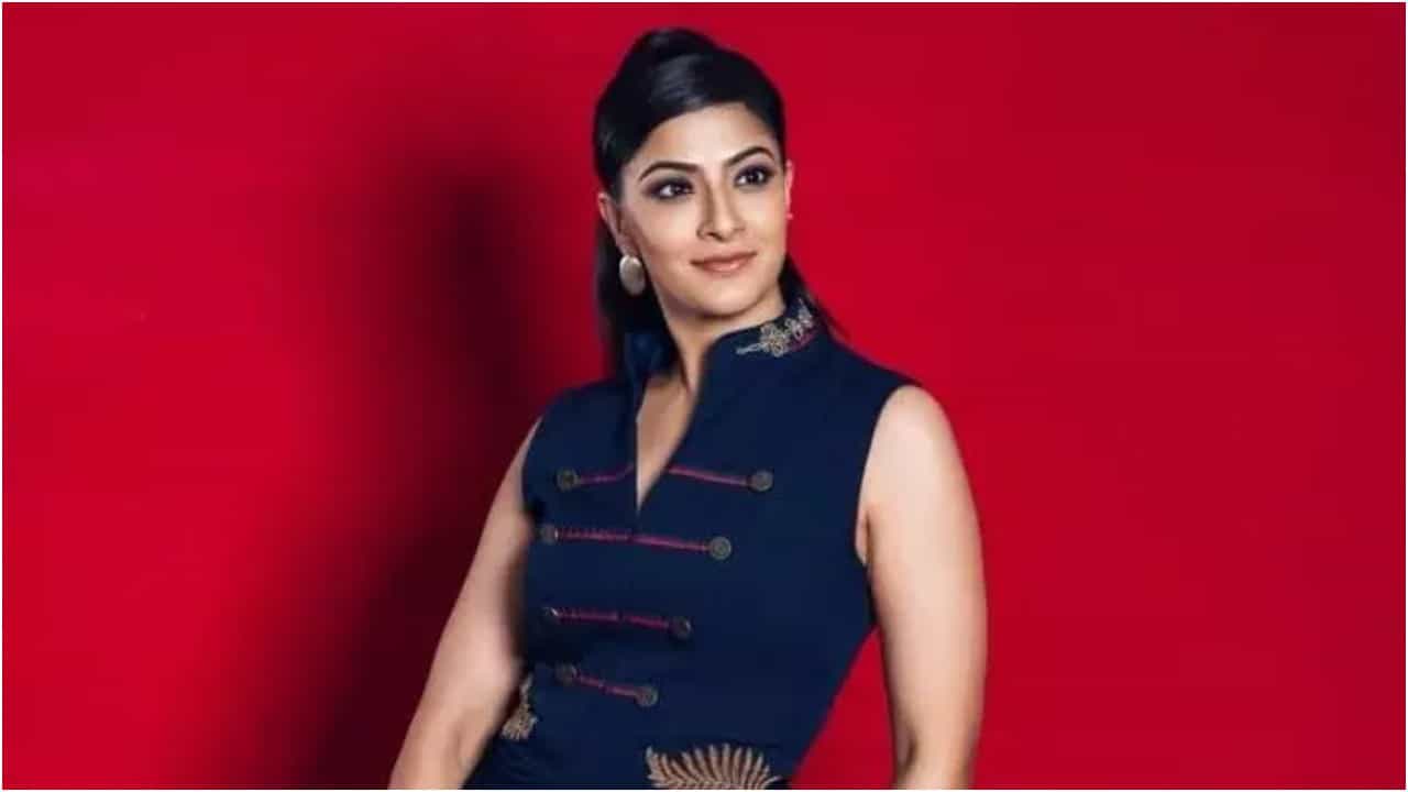 75 ಲಕ್ಷ ರೂಪಾಯಿ ಪಡೆದರೂ ಪ್ರಚಾರಕ್ಕೆ ಅಸಹಕಾರ ತೋರಿದ ‘ರನ್ನ’ ನಟಿ ವರಲಕ್ಷ್ಮಿ? 75 ಲಕ್ಷ ರೂಪಾಯಿ ಪಡೆದರೂ ಪ್ರಚಾರಕ್ಕೆ ಅಸಹಕಾರ ತೋರಿದ ‘ರನ್ನ’ ನಟಿ ವರಲಕ್ಷ್ಮಿ?