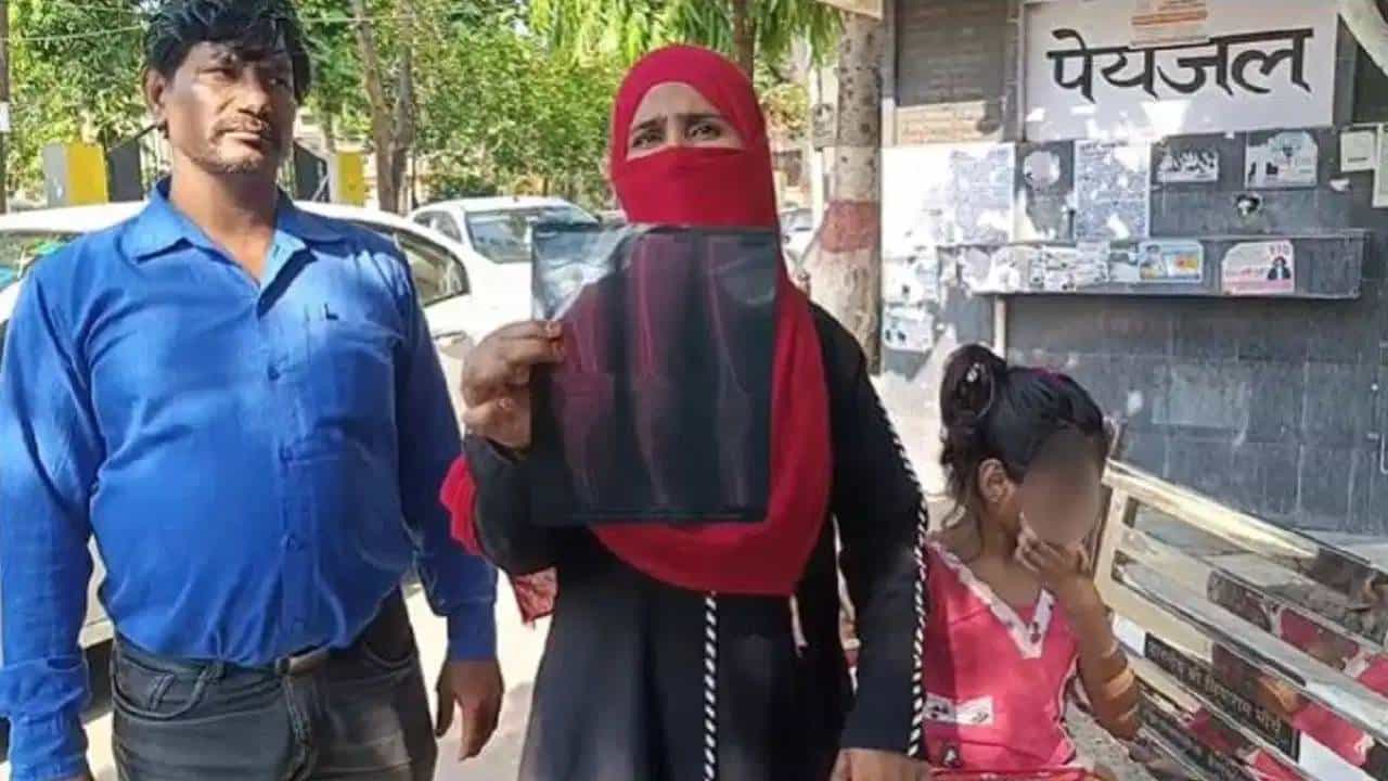 ಹಣಕೊಡಲಿಲ್ಲವೆಂದು ತಾವೇ ಸರಿಪಡಿಸಿದ್ದ ಬಾಲಕಿಯ ಮೂಳೆಯನ್ನು ಮತ್ತೆ ಮುರಿದು ಕಳುಹಿಸಿದ ವೈದ್ಯರು
