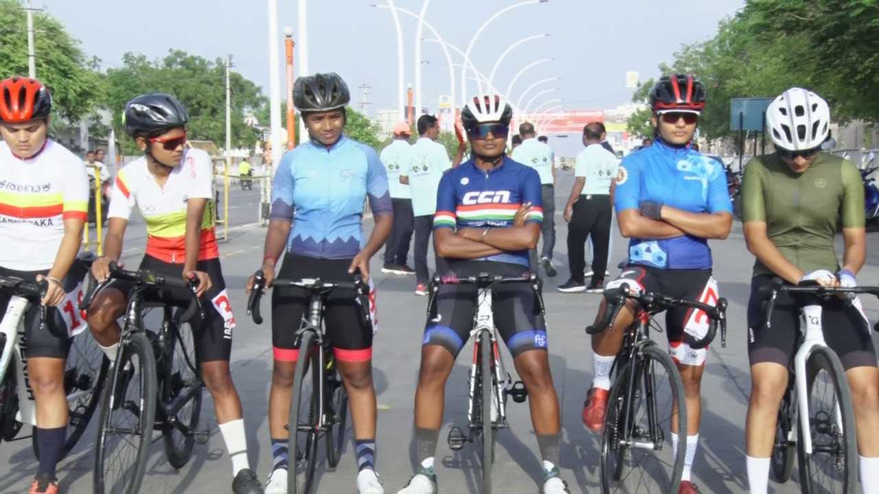ಸ್ಪರ್ಧೆಯಲ್ಲಿ ಭಾಗವಹಿಸಿದ ಬಾಲಕಿಯರು ಮತ್ತು ಮಹಿಳೆಯರ ವಯಸ್ಸಿಗೆ ಅನುಗುಣವಾಗಿ ಕಿಲೋಮೀಟರ್ ದೂರವನ್ನು ನಿಗದಿಪಡಿಸಲಾಗಿತ್ತು. ಪ್ರೊಫೆಷನಲ್ ವಿಭಾಗದಲ್ಲಿ 13-16 ವರ್ಷದವರಿಗೆ 5 ಕಿ.ಮೀ, 17-18 ವರ್ಷದವರಿಗೆ 10 ಕಿ.ಮೀ ಹಾಗೂ 19 ವರ್ಷ ಮೇಲ್ಪಟ್ಟವರಿಗೆ 20 ಕಿ.ಮೀ ಸ್ಪರ್ಧೆ ಇತ್ತು. ಸಾಮಾನ್ಯ ವಿಭಾಗದಲ್ಲಿ ವಯೋಮಾನಕ್ಕೆ ತಕ್ಕಂತೆ 3 ಕಿ.ಮೀ, 6 ಕಿ.ಮೀ ಮತ್ತು 10 ಕಿ.ಮೀ ದೂರದ ರೇಸ್ ಆಯೋಜಿಸಲಾಗಿತ್ತು.
