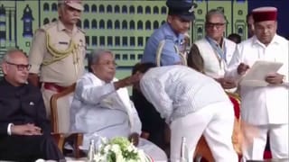 ಸಚಿವರಾಗಿ ಪ್ರಮಾಣದ ಬೆನ್ನಲ್ಲೇ ತಂದೆ ಸಿದ್ದರಾಮಯ್ಯ ಕಾಲಿಗೆ ನಮಸ್ಕರಿಸಿ ಆಶೀರ್ವಾದ ಪಡೆದ ಯತೀಂದ್ರ