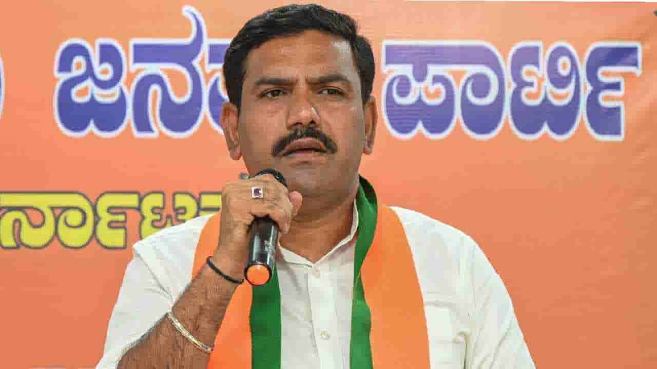 ಸ್ವಪಕ್ಷೀಯರೇ ನನ್ನನ್ನು ಆರೋಪಿ ಸ್ಥಾನದಲ್ಲಿ ನಿಲ್ಲಿಸಿದ್ರು: ಬೇಸರ ಹೊರಹಾಕಿದ ವಿಜಯೇಂದ್ರ