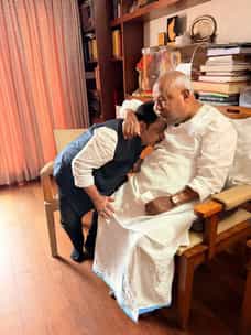 ಮಾಜಿ ಪ್ರಧಾನಿ ದೇವೇಗೌಡರನ್ನು ಭೇಟಿಯಾದ ಜಮೀರ್