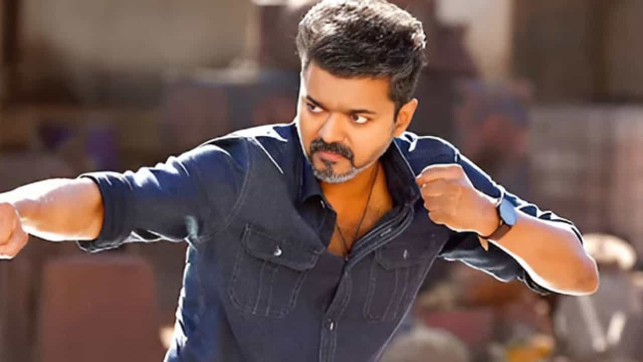 ‘ಜನ ನಾಯಗನ್’ ಟಿಕೆಟ್ ಲೂಟಿ: ಹೊಸೂರಿನಲ್ಲಿ 180, ಬೆಂಗಳೂರಿನಲ್ಲಿ 1500 ‘ಜನ ನಾಯಗನ್’ ಟಿಕೆಟ್ ಲೂಟಿ: ಹೊಸೂರಿನಲ್ಲಿ 180, ಬೆಂಗಳೂರಿನಲ್ಲಿ 1500