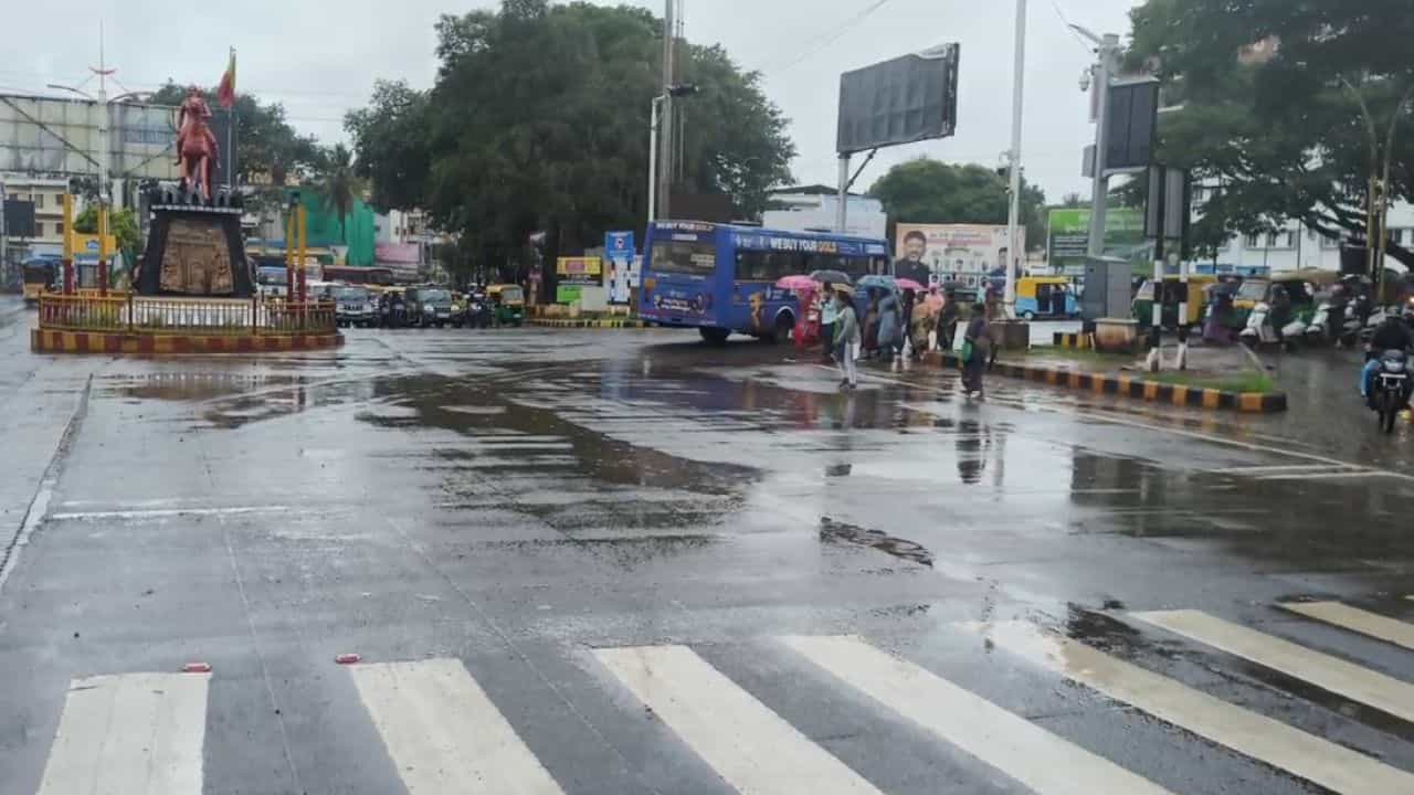 Karnataka Weather Report: ಕಳೆದ 24 ಗಂಟೆಯಲ್ಲಿ ಕರ್ನಾಟಕ ಯಾವ ಭಾಗದಲ್ಲಿ ಅತಿ ಹೆಚ್ಚು ಮಳೆ? Karnataka Weather Report: ಕಳೆದ 24 ಗಂಟೆಯಲ್ಲಿ ಕರ್ನಾಟಕ ಯಾವ ಭಾಗದಲ್ಲಿ ಅತಿ ಹೆಚ್ಚು ಮಳೆ?