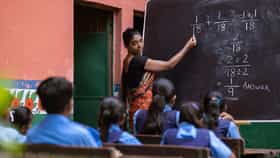 SIR ​​ ಕಾರ್ಯಕ್ಕೆ  ಶಿಕ್ಷಕರ ಬಳಕೆ: ಶಾಲೆಗಳಲ್ಲಿ ನಿಂತ ಪಾಠ ಪ್ರವಚನ!