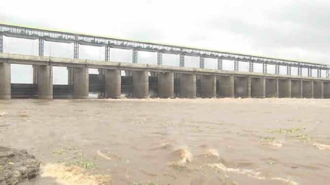 ಮಳೆ ಇಲ್ಲದಿದ್ದರೂ ಬಾಗಲಕೋಟೆಯಲ್ಲಿ ಬೊರ್ಗರೆಯುತ್ತಿರುವ ನದಿಗಳು!