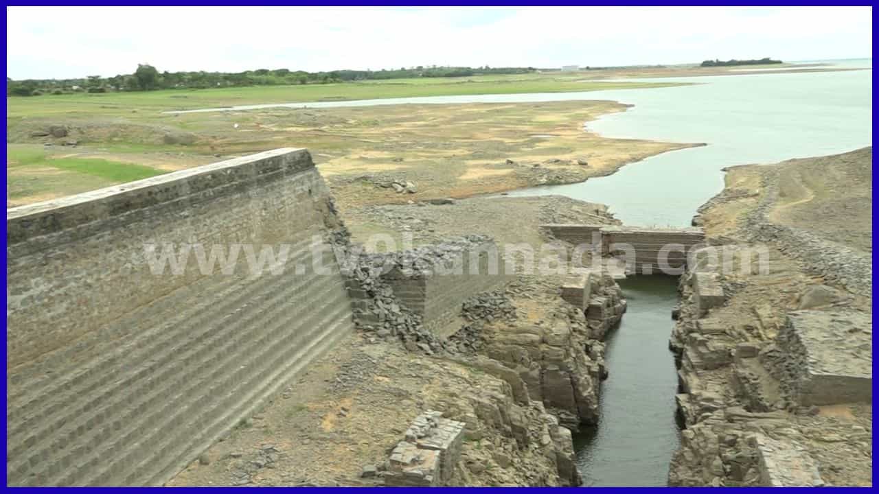 Karnataka Dam Water Level: ಕೆಆರ್ಎಸ್ಗೆ ಒಳಹರಿವು ಮತ್ತಷ್ಟು ಕುಸಿತ; ತುಂಗಭದ್ರೆಯಲ್ಲೂ ಕಳೆದ ವರ್ಷಕ್ಕಿಂತ ಕಡಿಮೆ ನೀರು Karnataka Dam Water Level: ಕೆಆರ್ಎಸ್ಗೆ ಒಳಹರಿವು ಮತ್ತಷ್ಟು ಕುಸಿತ; ತುಂಗಭದ್ರೆಯಲ್ಲೂ ಕಳೆದ ವರ್ಷಕ್ಕಿಂತ ಕಡಿಮೆ ನೀರು