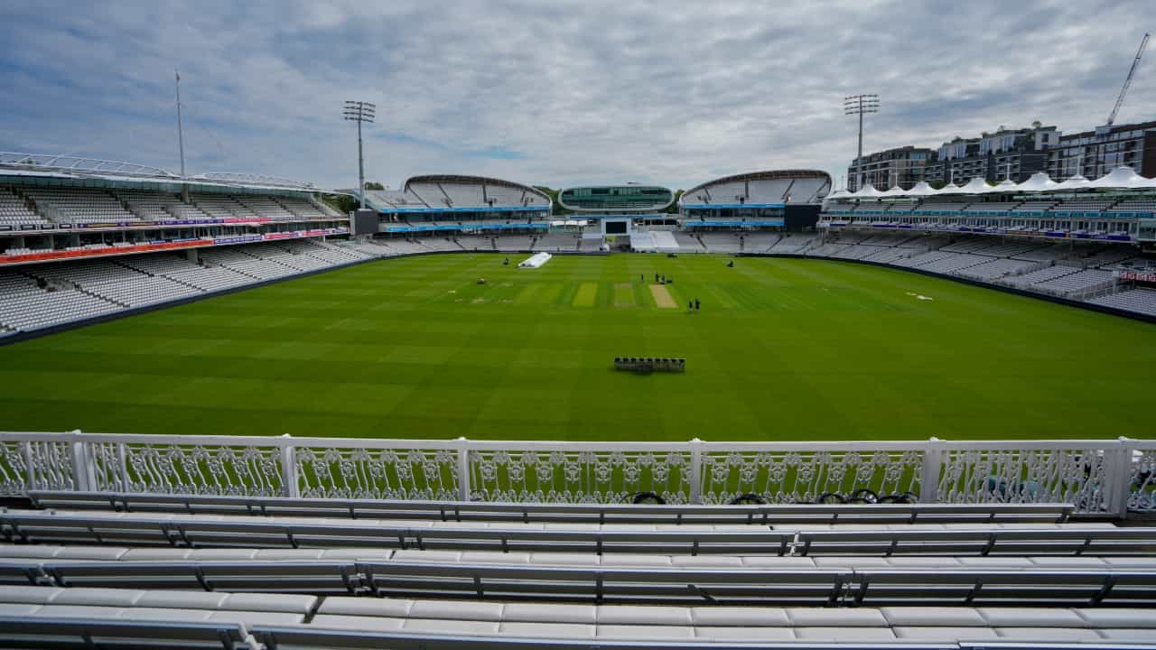 IND vs ENG: ಲಾರ್ಡ್ಸ್ನಲ್ಲಿ ಟಾಸ್ ಗೆದ್ದವನೇ ಬಾಸ್; ಪಂದ್ಯದ ದಿನ ಹವಾಮಾನ ಹೇಗಿರಲಿದೆ? IND vs ENG: ಲಾರ್ಡ್ಸ್ನಲ್ಲಿ ಟಾಸ್ ಗೆದ್ದವನೇ ಬಾಸ್; ಪಂದ್ಯದ ದಿನ ಹವಾಮಾನ ಹೇಗಿರಲಿದೆ?