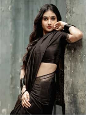 ಹೊಸ ಫೋಟೋ ಮೂಲಕ ಮಿಂಚಿದ ಮಲೈಕಾ ವಾಸುಪಾಲ್