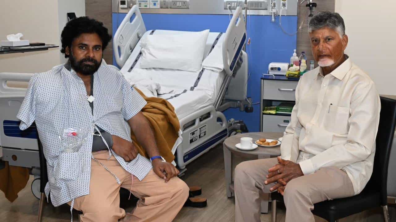 ಪವನ್ ಕಲ್ಯಾಣ್ ಆರೋಗ್ಯ ಸ್ಥಿತಿ ಬಗ್ಗೆ ಮಾಹಿತಿ ಹಂಚಿಕೊಂಡ ಪತ್ನಿ ಪವನ್ ಕಲ್ಯಾಣ್ ಆರೋಗ್ಯ ಸ್ಥಿತಿ ಬಗ್ಗೆ ಮಾಹಿತಿ ಹಂಚಿಕೊಂಡ ಪತ್ನಿ