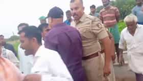 ಯಲಬುರ್ಗಾ: ರೈತರ ಮೇಲೆ ಪಿಎಸ್​ಐ ಗುರುರಾಜ್​ ದೌರ್ಜನ್ಯ ಆರೋಪ, ವಿಡಿಯೋ ವೈರಲ್