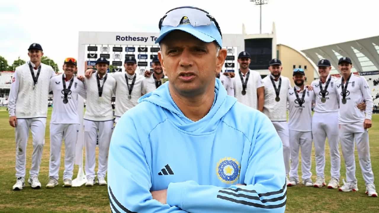 ರಾಹುಲ್ ದ್ರಾವಿಡ್ ಔಟ್, ಇಂಗ್ಲೆಂಡ್ ತಂಡಕ್ಕೆ ಹೊಸ ಕೋಚ್ ಬಹುತೇಕ ಫಿಕ್ಸ್! ರಾಹುಲ್ ದ್ರಾವಿಡ್ ಔಟ್, ಇಂಗ್ಲೆಂಡ್ ತಂಡಕ್ಕೆ ಹೊಸ ಕೋಚ್ ಬಹುತೇಕ ಫಿಕ್ಸ್!