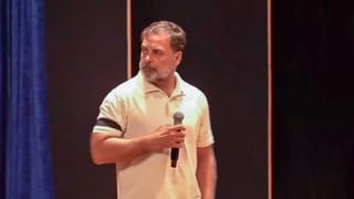 ಮೆಟ್ರೋ, ಇಂಟರ್ನೆಟ್ ಬಂದ್ ಮಾಡಬಹುದು, ಆದರೆ ಪೇಪರ್ ಲೀಕ್ ತಡೆಯಲು ಆಗಲ್ಲ!: ಕೇಂದ್ರ ಸರ್ಕಾರದ ವಿರುದ್ಧ ರಾಹುಲ್ ಗಾಂಧಿ ವಾಗ್ದಾಳಿ