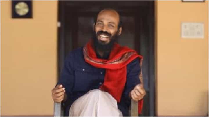 ಚಿತ್ರಮಂದಿರಗಳಲ್ಲಿ 'ಕರಾವಳಿ' ಅಬ್ಬರ; ಸಿನಿಮಾದ ಯಶಸ್ಸಿಗೆ ರಾಜ್ ಬಿ ಶೆಟ್ಟಿ ಖುಷ್ ಚಿತ್ರಮಂದಿರಗಳಲ್ಲಿ 'ಕರಾವಳಿ' ಅಬ್ಬರ; ಸಿನಿಮಾದ ಯಶಸ್ಸಿಗೆ ರಾಜ್ ಬಿ ಶೆಟ್ಟಿ ಖುಷ್