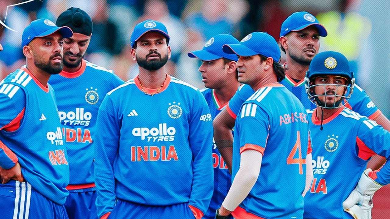 ನಾಟಿಂಗ್ಹ್ಯಾಮ್ನಲ್ಲಿ ನಡೆದ ಮೂರನೇ ಪಂದ್ಯವು ಟೀಂ ಇಂಡಿಯಾಕ್ಕೆ ದುಃಸ್ವಪ್ನವಾಗಿತ್ತು. ಮೊದಲು ಬ್ಯಾಟ್ ಮಾಡಿದ ಇಂಗ್ಲೆಂಡ್ 201 ರನ್ ಗಳಿಸಿತು. ಗುರಿ ಬೆನ್ನಟ್ಟಿದ ಭಾರತ ಕೇವಲ 76 ರನ್ಗಳಿಗೆ ಆಲೌಟ್ ಆಯಿತು. ಇದರೊಂದಿಗೆ, ಭಾರತವು ತನ್ನ ಇತಿಹಾಸದಲ್ಲಿ 125 ರನ್ಗಳ ಅಂತರದಿಂದ ತನ್ನ ಅತಿದೊಡ್ಡ ಸೋಲನ್ನು ದಾಖಲಿಸಿತು (PC-BCCI).