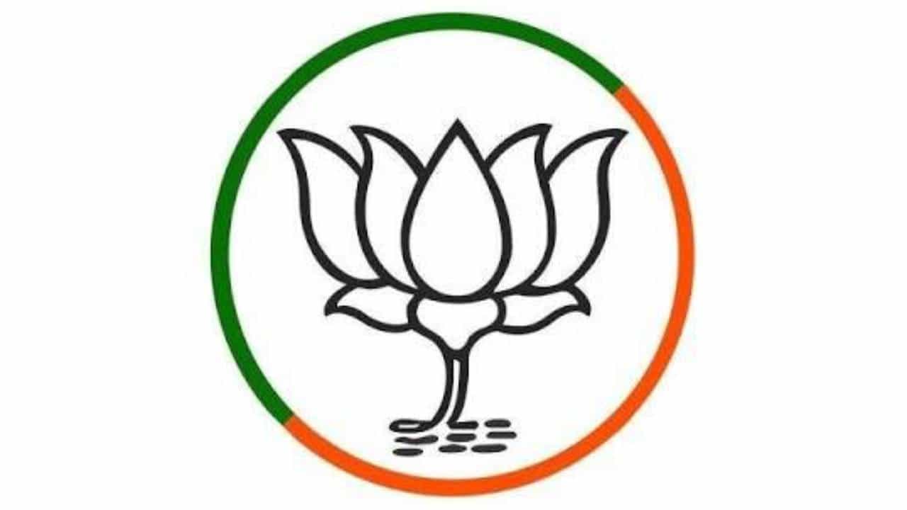 SIRನಲ್ಲಿ ನಿಯಮ ಉಲ್ಲಂಘನೆ: ರಾಜ್ಯ ಚುನಾವಣಾ ಆಯೋಗಕ್ಕೆ ಬಿಜೆಪಿ ನಿಯೋಗ ದೂರು SIRನಲ್ಲಿ ನಿಯಮ ಉಲ್ಲಂಘನೆ: ರಾಜ್ಯ ಚುನಾವಣಾ ಆಯೋಗಕ್ಕೆ ಬಿಜೆಪಿ ನಿಯೋಗ ದೂರು