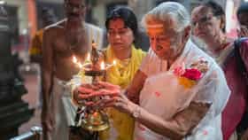 15 ದಿನಗಳ ಹಿಂದಷ್ಟೇ ಮಂಗಳೂರಿನ ಮಂಗಳಾದೇವಿ ದರ್ಶನ ಪಡೆದಿದ್ದ ಎಸ್‌ ಜಾನಕಮ್ಮ