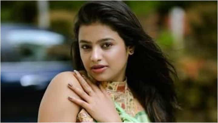 ಸೋನು ಶ್ರೀನಿವಾಸ್ ಗೌಡಗೆ ಇನ್ನೂ ಕಾಡುತ್ತಿದೆ ಬಾಯ್ಫ್ರೆಂಡ್ ನೆನಪು? ಸೋನು ಶ್ರೀನಿವಾಸ್ ಗೌಡಗೆ ಇನ್ನೂ ಕಾಡುತ್ತಿದೆ ಬಾಯ್ಫ್ರೆಂಡ್ ನೆನಪು?