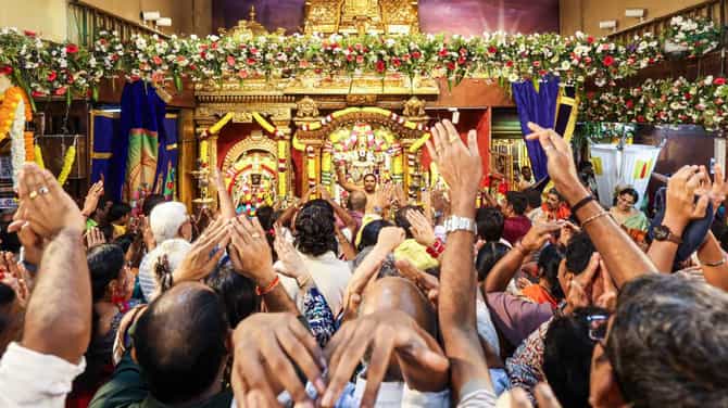 ತಿರುಪತಿ ತಿಮ್ಮಪ್ಪನಿಗೆ ಮೊದಲ ಆರತಿ ಹಕ್ಕು ಕರ್ನಾಟಕಕ್ಕೆ ಸಿಕ್ಕಿದ್ದು ಯಾಕೆ