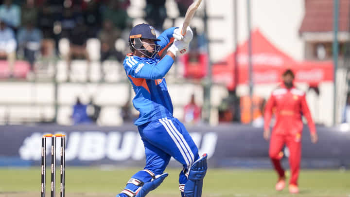 IND vs ZIM: ವೈಭವ್ ತೋಳ್ಬಲಕ್ಕೆ 102 ಮೀ. ದೂರ ಹೋಗಿ ಬಿದ್ದ ಚೆಂಡು; ವಿಡಿಯೋ IND vs ZIM: ವೈಭವ್ ತೋಳ್ಬಲಕ್ಕೆ 102 ಮೀ. ದೂರ ಹೋಗಿ ಬಿದ್ದ ಚೆಂಡು; ವಿಡಿಯೋ