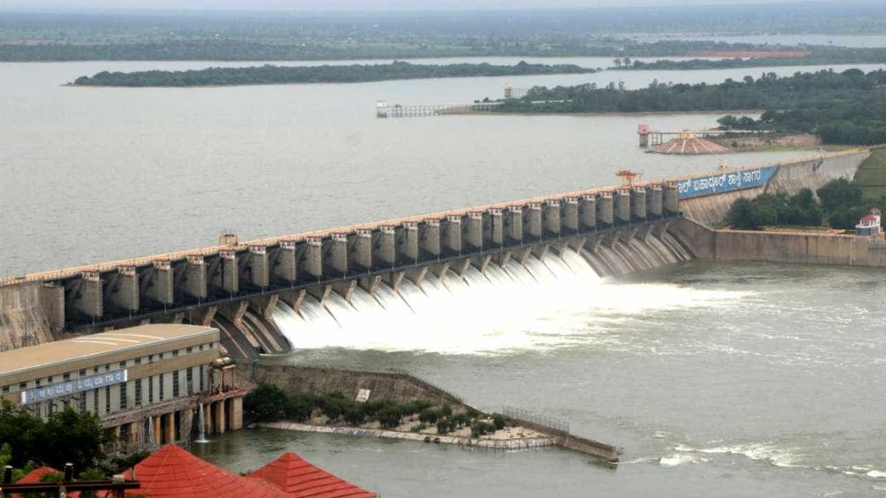Karnataka Dam Water Level: ಕೆಆರ್ಎಸ್ಗೆ ತಗ್ಗಿದ ಒಳಹರಿವು, ಆಲಮಟ್ಟಿ, ಲಿಂಗನಮಕ್ಕಿಯಲ್ಲಿ ಎಷ್ಟಿದೆ ನೀರು? Karnataka Dam Water Level: ಕೆಆರ್ಎಸ್ಗೆ ತಗ್ಗಿದ ಒಳಹರಿವು, ಆಲಮಟ್ಟಿ, ಲಿಂಗನಮಕ್ಕಿಯಲ್ಲಿ ಎಷ್ಟಿದೆ ನೀರು?