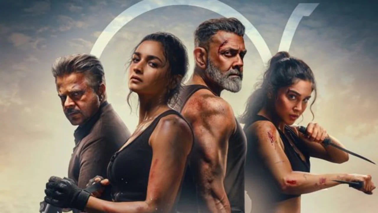 ಆಲಿಯಾ ಭಟ್, ಶರ್ವರಿ ವಾಘ್ ನಟನೆಯ ‘ಆಲ್ಫಾ’ ಸಿನಿಮಾ ಈ ವಾರ ಒಟಿಟಿಗೆ ಬಂದಿದೆ. ಯಶ್ ರಾಜ್ ಫಿಲಮ್ಸ್ ಅವರ ಈ ಸಿನಿಮಾ ಚಿತ್ರಮಂದಿರಗಳಲ್ಲಿ ಬಿಡುಗಡೆ ಆಗಿ ದೊಡ್ಡ ಹಿಟ್ ಆಗಿತ್ತು. ಇದೊಂದು ಸ್ಪೈ ಯೂನಿವರ್ಸ್ ಕತೆಯನ್ನು ಒಳಗೊಂಡಿರುವ ಸಿನಿಮಾ ಆಗಿದೆ. ಈ ಸಿನಿಮಾವನ್ನು ನೆಟ್​​ಫ್ಲಿಕ್ಸ್​​ನಲ್ಲಿ ವೀಕ್ಷಿಸಬಹುದಾಗಿದೆ.