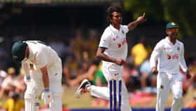 228 ರನ್​ಗಳ ಮುನ್ನಡೆ; ಬಾಂಗ್ಲಾ ಆಟಕ್ಕೆ ಕಾಂಗರೂಗಳು ಕಕ್ಕಾಬಿಕ್ಕಿ