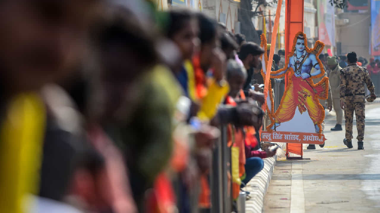 Sugama Darshan: ಅಯೋಧ್ಯೆಯಲ್ಲಿ ವೃದ್ಧರಿಗೆ 'ಸುಗಮ ದರ್ಶನ' ಪಾಸ್; 3 ವರ್ಷದೊಳಗಿನ ಮಕ್ಕಳ ತಾಯಂದಿರಿಗೂ ನೇರ ದರ್ಶನ!