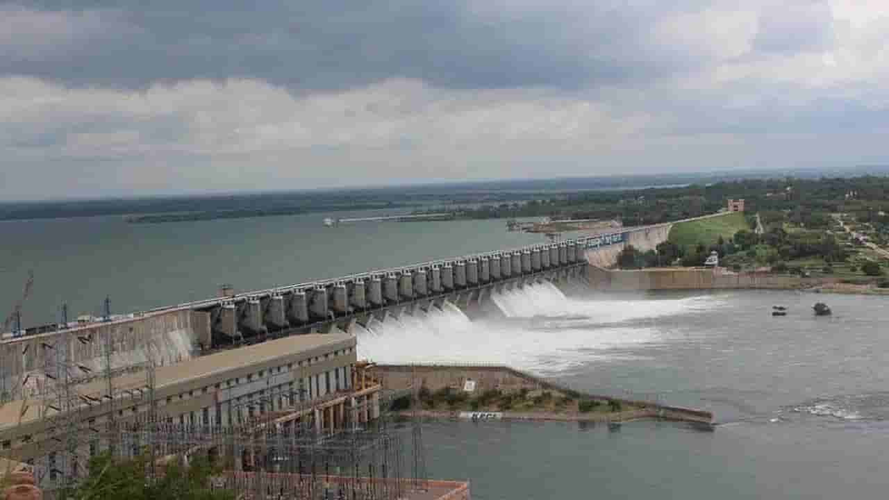 Karnataka Dam Water Level: ತುಂಗಭದ್ರಾ, ಆಲಮಟ್ಟಿಗೆ ಕಳೆ ತಂದ ಮುಂಗಾರು, ರೈತರಲ್ಲಿ ಹರ್ಷ!
