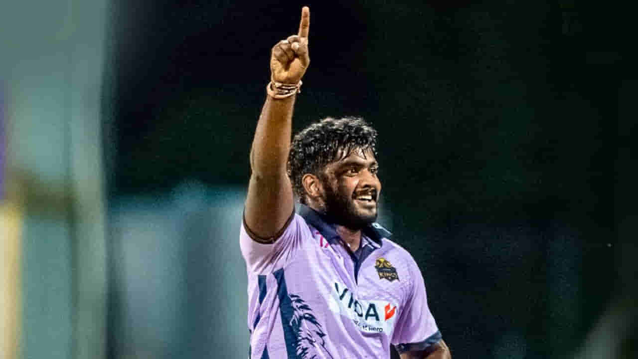 ಮೊದಲ 3 ಎಸೆತಗಳಲ್ಲೇ ಹ್ಯಾಟ್ರಿಕ್: ಹೊಸ ವಿಶ್ವ ದಾಖಲೆ ಬರೆದ ಲಿಂಗೇಶ್!