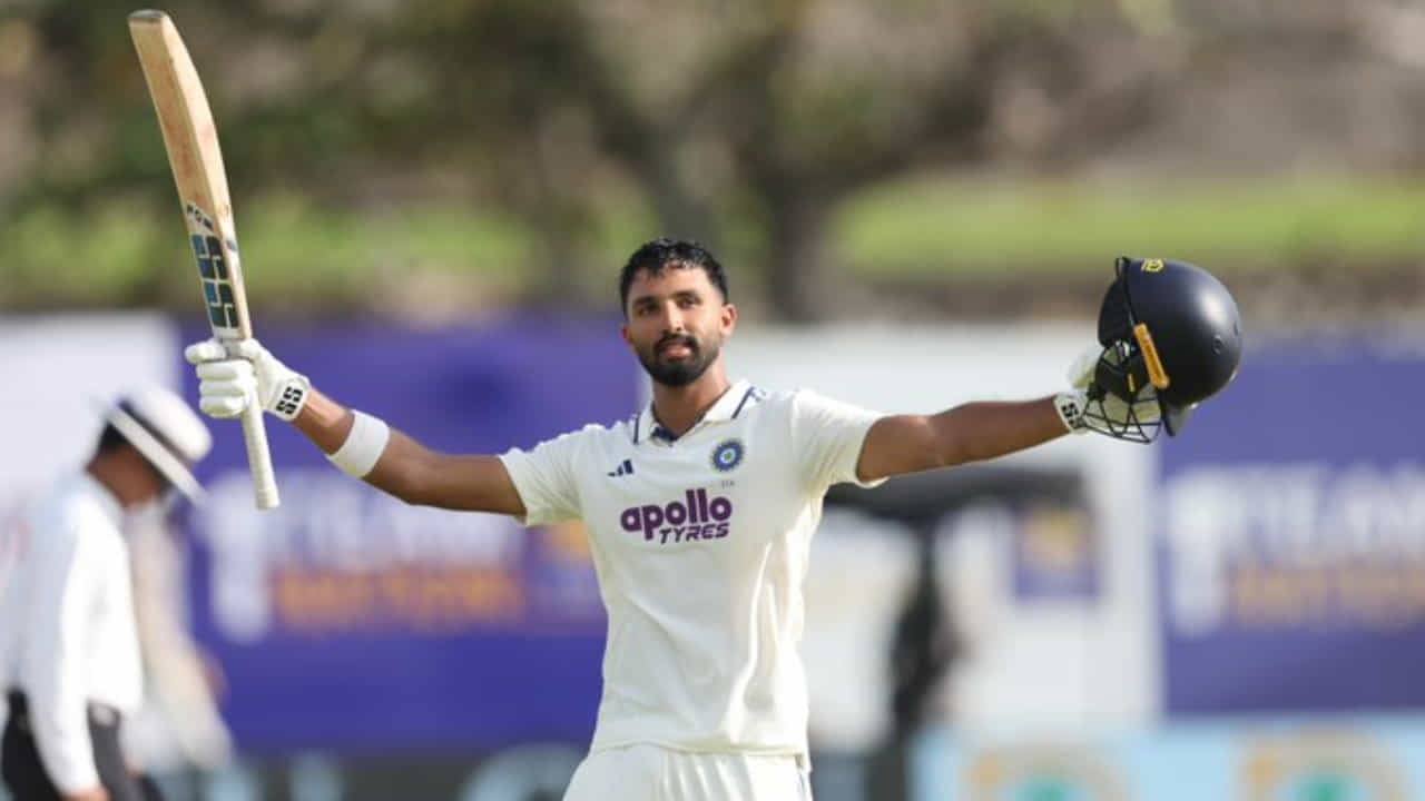 IND vs SL: ದೇವದತ್ ಪಡಿಕ್ಕಲ್ ಶತಕ, ರಾಹುಲ್ ಅರ್ಧಶತಕ; ಭಾರತಕ್ಕೆ ಮೊದಲ ದಿನದ ಗೌರವ IND vs SL: ದೇವದತ್ ಪಡಿಕ್ಕಲ್ ಶತಕ, ರಾಹುಲ್ ಅರ್ಧಶತಕ; ಭಾರತಕ್ಕೆ ಮೊದಲ ದಿನದ ಗೌರವ