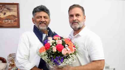 ಮೊದಲ ವಿಕೆಟ್ ಪತನ ಫಿಕ್ಸ್? ರಾಹುಲ್ ಭೇಟಿ ಬಳಿಕ ಡಿಕೆಶಿ ಸ್ಫೋಟಕ ಹೇಳಿಕೆ