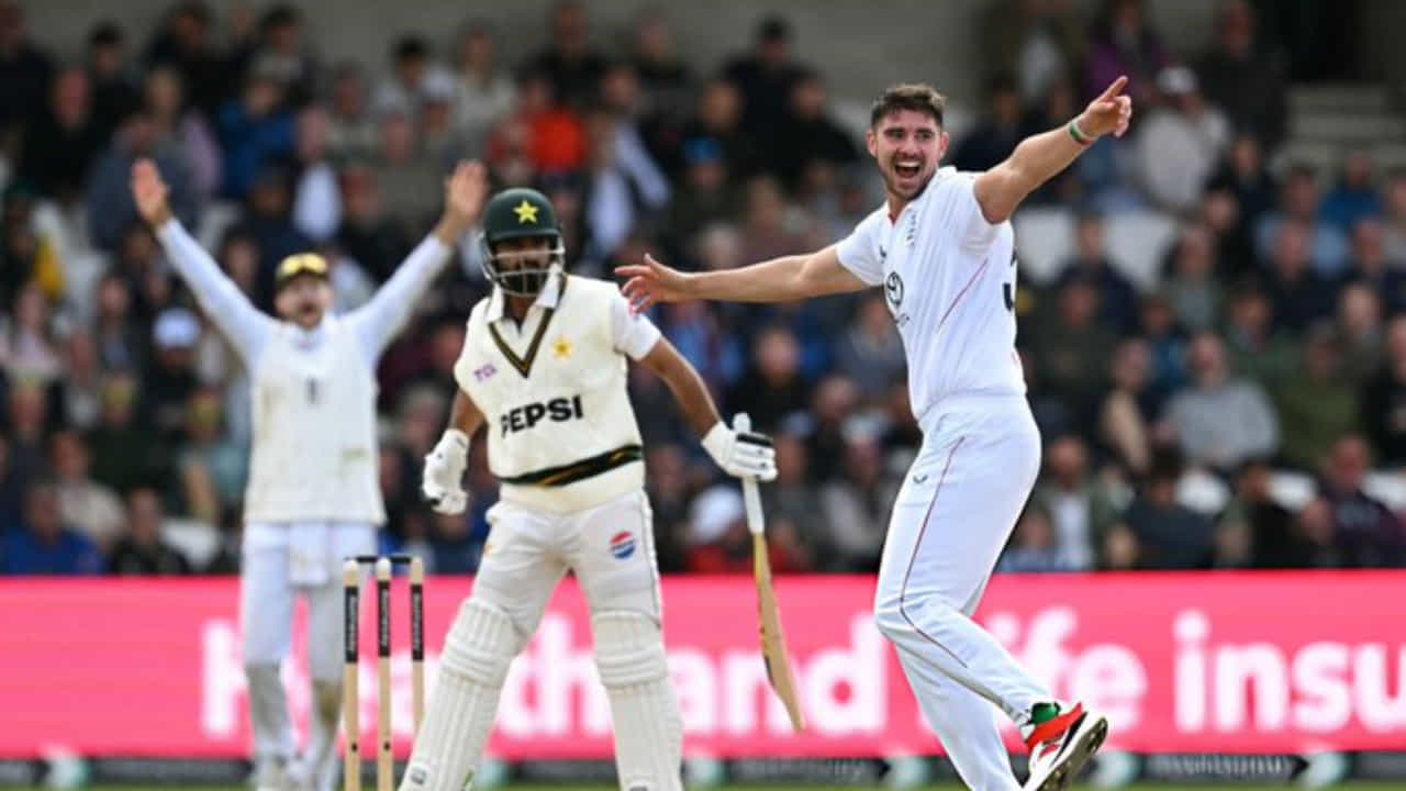 ENG vs PAK: ಇಂಗ್ಲೆಂಡ್‌ ವಿರುದ್ಧ ಪಾಕಿಸ್ತಾನಕ್ಕೆ ಇನ್ನಿಂಗ್ಸ್ ಸೋಲು