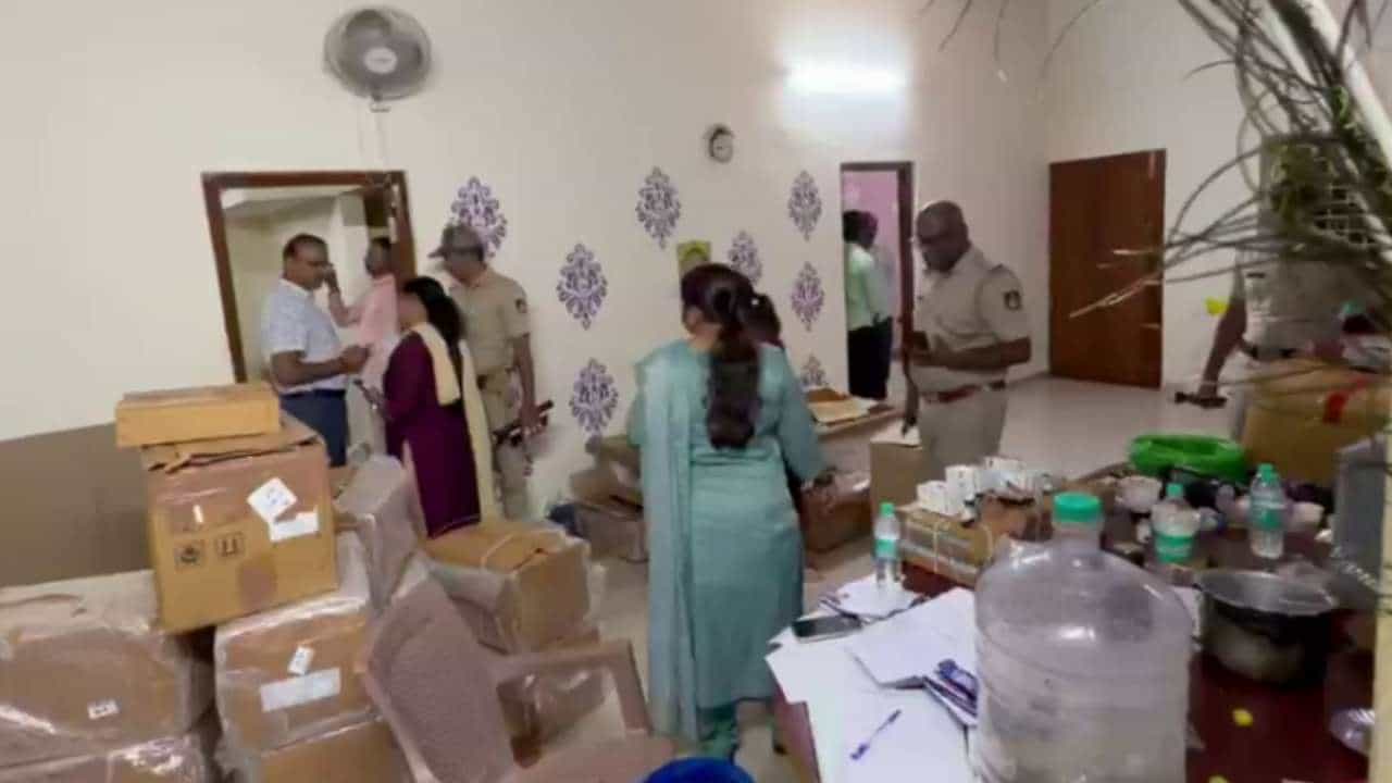 ನಕಲಿ ಔಷಧ ತಯಾರಿಸುತ್ತಿದ್ದ ಬೃಹತ್ ಜಾಲ ಪತ್ತೆ: ದೇಶದ ಹಲವು ರಾಜ್ಯಗಳಿಗೆ ಜಾಲ ವಿಸ್ತರಿಸಿರುವ ಶಂಕೆ!