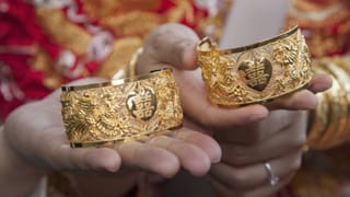 Gold Rates 16 Aug: ವಾರಾಂತ್ಯದಲ್ಲಿ ಚಿನ್ನದ ಬೆಲೆ ಗ್ರಾಮ್​ಗೆ 205 ರೂ ಏರಿಕೆ