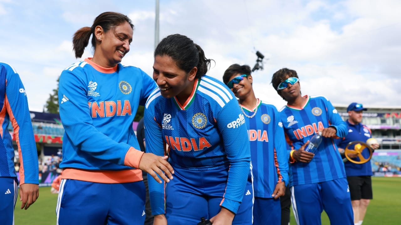 ಭಾರತ ಮಹಿಳಾ ತಂಡವು ಟಿ20 ಏಷ್ಯಾಕಪ್ನಲ್ಲಿ ಉತ್ತಮ ಪ್ರದರ್ಶನ ನೀಡಿದೆ. ಒಟ್ಟಾರೆಯಾಗಿ, ಭಾರತ ಟಿ20 ಏಷ್ಯಾಕಪ್ನಲ್ಲಿ 25 ಪಂದ್ಯಗಳನ್ನು ಆಡಿದೆ. ಈ 25 ಪಂದ್ಯಗಳಲ್ಲಿ ಹರ್ಮನ್ಪ್ರೀತ್ ಕೌರ್ ಪಡೆ 21 ಪಂದ್ಯಗಳನ್ನು ಗೆದ್ದಿದೆ. ಉಳಿದಂತೆ ಕೇವಲ ನಾಲ್ಕರಲ್ಲಿ ಮಾತ್ರ ಸೋತಿದೆ. ಹಾಗೆಯೇ ಭಾರತ ತಂಡವು ಮೂರು ಬಾರಿ ಟಿ20 ಏಷ್ಯಾ ಕಪ್ ಗೆದ್ದಿದೆ(PC-PTI).
