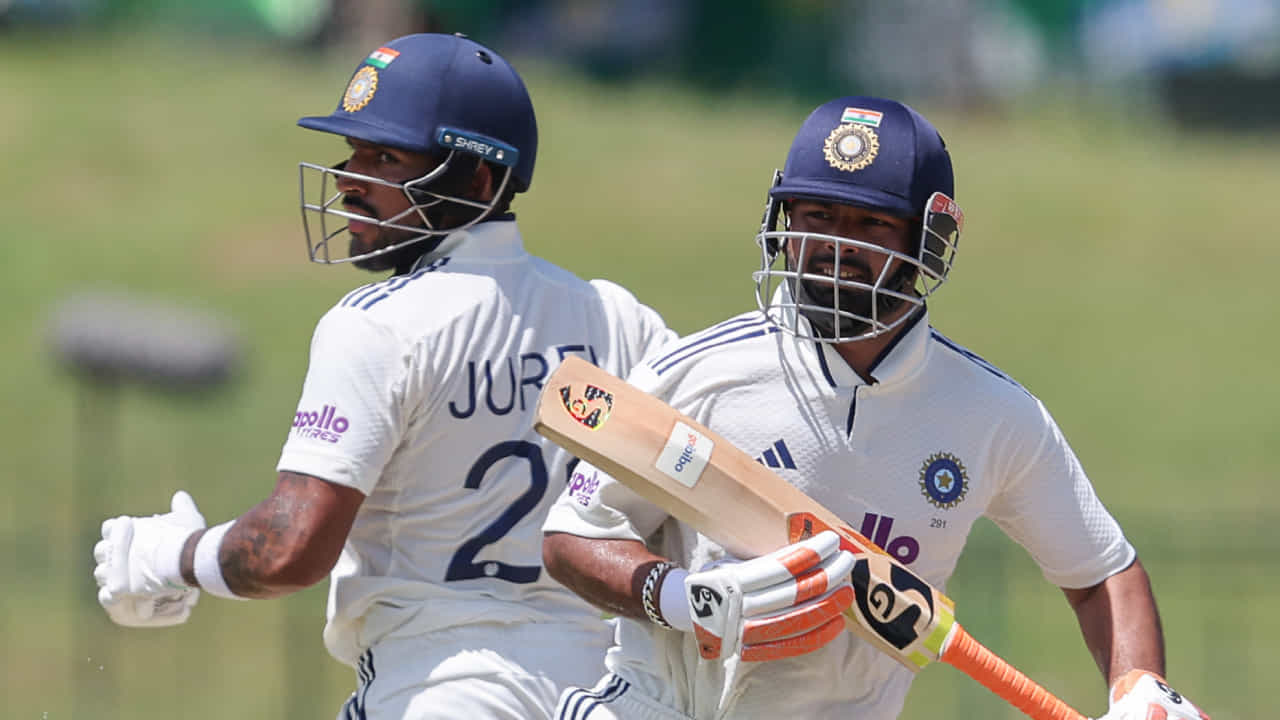 IND vs SL: ಪಡಿಕ್ಕಲ್, ಜುರೇಲ್ ಶತಕ; ಬೃಹತ್ ಮೊತ್ತ ಪೇರಿಸಿ ಡಿಕ್ಲೇರ್ ಘೋಷಿಸಿದ ಭಾರತ