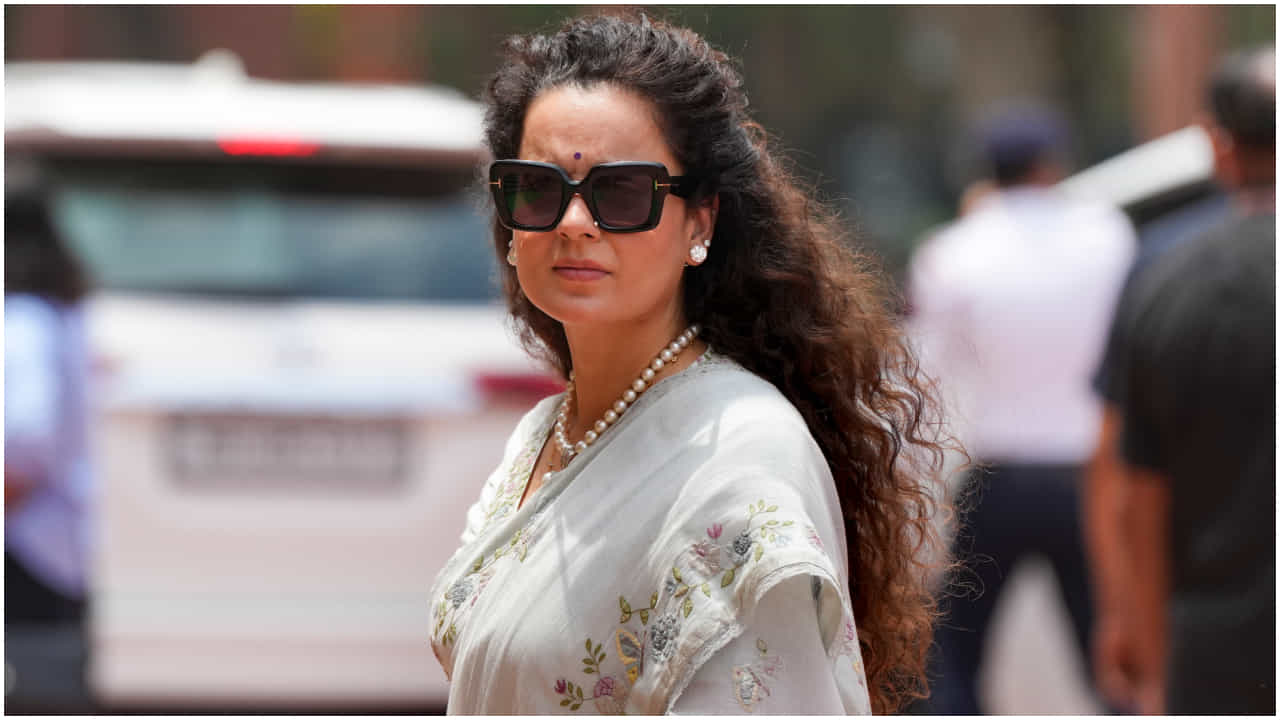 ‘ಜನರೇಷನ್ ಗಟಾರ್’ ಎಂದಿದ್ದ ಕಂಗನಾ ಈಗ ಯೂ ಟರ್ನ್; ‘ಜೆನ್ ಜಿ ಭಾರತದ ಶಕ್ತಿ’ ಎಂದ ನಟಿ ‘ಜನರೇಷನ್ ಗಟಾರ್’ ಎಂದಿದ್ದ ಕಂಗನಾ ಈಗ ಯೂ ಟರ್ನ್; ‘ಜೆನ್ ಜಿ ಭಾರತದ ಶಕ್ತಿ’ ಎಂದ ನಟಿ