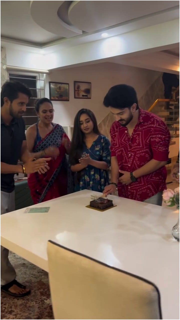 ಆಫ್ ಸ್ಕ್ರೀನ್​ನಲ್ಲಿ ‘ಕರ್ಣ’ ತಂಡ ಎಷ್ಟು ಖುಷಿಯಿಂದ ಇದೆ ನೋಡಿ