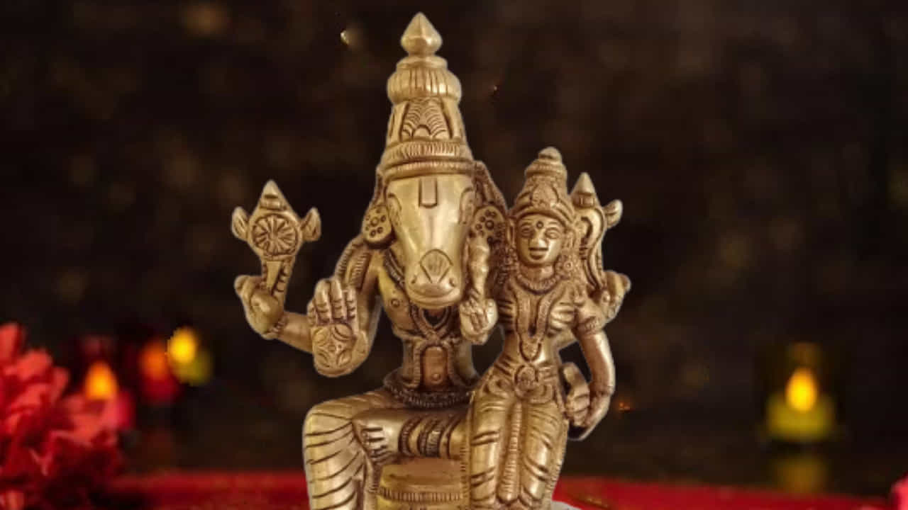 Spiritual Guidelines: ಮಧ್ಯಾಹ್ನ ಪೂಜೆ ಮಾಡುವುದು ಶುಭವೇ? ಧರ್ಮಗ್ರಂಥಗಳು ಹೇಳುವುದೇನು? Spiritual Guidelines: ಮಧ್ಯಾಹ್ನ ಪೂಜೆ ಮಾಡುವುದು ಶುಭವೇ? ಧರ್ಮಗ್ರಂಥಗಳು ಹೇಳುವುದೇನು?