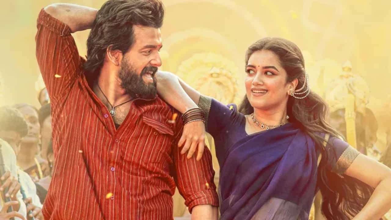 ಕೆಲ ವಾರಗಳ ಹಿಂದಷ್ಟೆ ಚಿತ್ರಮಂದಿರಗಳಲ್ಲಿ ಬಿಡುಗಡೆ ಆಗಿ ಸೂಪರ್ ಹಿಟ್ ಎನಿಸಿಕೊಂಡ ತೆಲುಗು ಸಿನಿಮಾ ‘ಲೆನಿನ್’ ಈ ವಾರ ಒಟಿಟಿಗೆ ಬಂದಿದೆ. ಅಕ್ಕಿನೇನಿ ನಾಗಾರ್ಜುನ ಎರಡನೇ ಪುತ್ರ ಅಕ್ಕಿನೇನಿ ಅಖಿಲ್ ಹಾಗೂ ಭಾಗ್ಯಶ್ರೀ ಬೋರ್ಸೆ ನಟಿಸಿರುವ ಈ ಸಿನಿಮಾವನ್ನು ಜೀ5ನಲ್ಲಿ ವೀಕ್ಷಿಸಬಹುದಾಗಿದೆ.