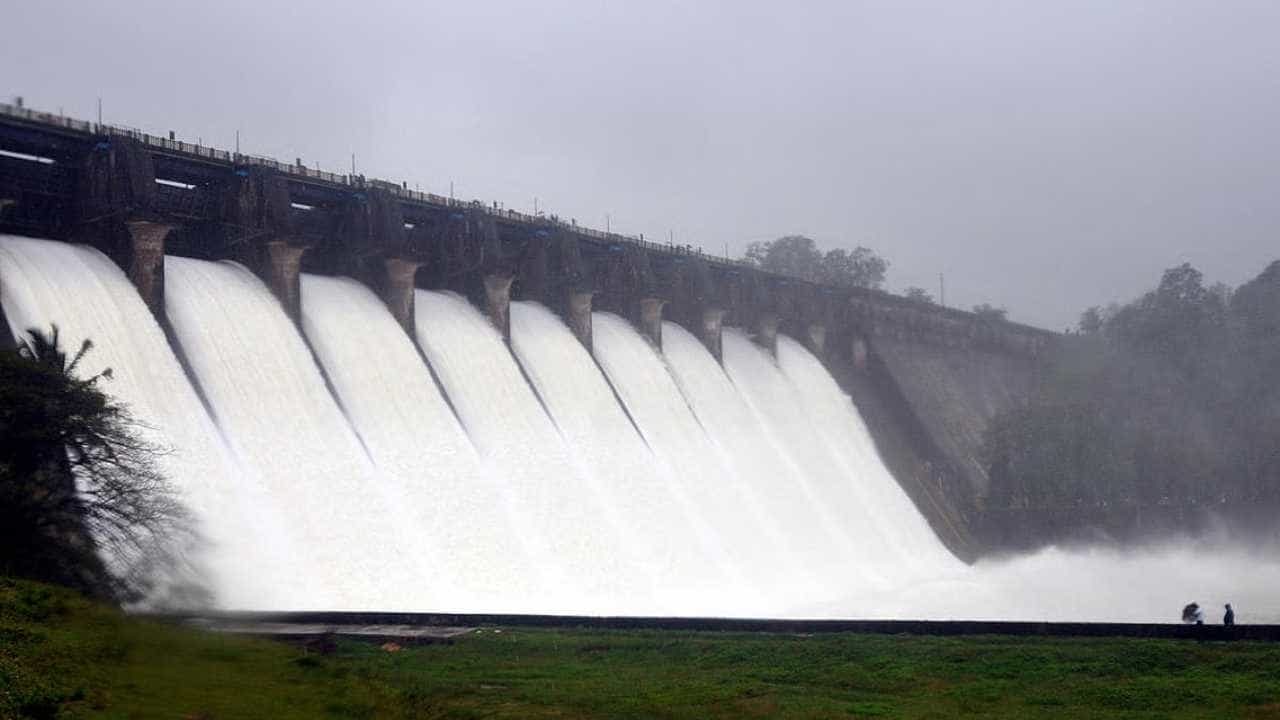 Karnataka Dam Water Level: ಆಲಮಟ್ಟಿ ಭರ್ತಿ, ಕಾವೇರಿ ಕೊಳ್ಳದಲ್ಲಿ ಇಳಿಕೆ ಕಂಡ ಒಳಹರಿವು! Karnataka Dam Water Level: ಆಲಮಟ್ಟಿ ಭರ್ತಿ, ಕಾವೇರಿ ಕೊಳ್ಳದಲ್ಲಿ ಇಳಿಕೆ ಕಂಡ ಒಳಹರಿವು!