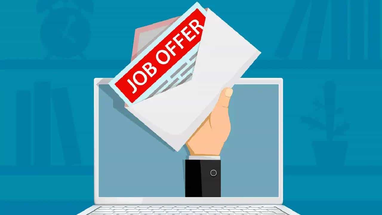 SBI recruitment 2026: ಎಸ್ಬಿಐ ಬೃಹತ್ ನೇಮಕಾತಿ; 9,100ಕ್ಕೂ ಹೆಚ್ಚು ಕ್ಲರ್ಕ್ ಹುದ್ದೆಗಳಿಗೆ ಅರ್ಜಿ ಆಹ್ವಾನ! SBI recruitment 2026: ಎಸ್ಬಿಐ ಬೃಹತ್ ನೇಮಕಾತಿ; 9,100ಕ್ಕೂ ಹೆಚ್ಚು ಕ್ಲರ್ಕ್ ಹುದ್ದೆಗಳಿಗೆ ಅರ್ಜಿ ಆಹ್ವಾನ!