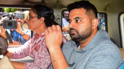 ಪ್ರಜ್ವಲ್ ರೇವಣ್ಣ ಪ್ರಕರಣ: ಪ್ರಮುಖ ಸಾಕ್ಷಿಗೆ ಬೆದರಿಕೆ ಆರೋಪ