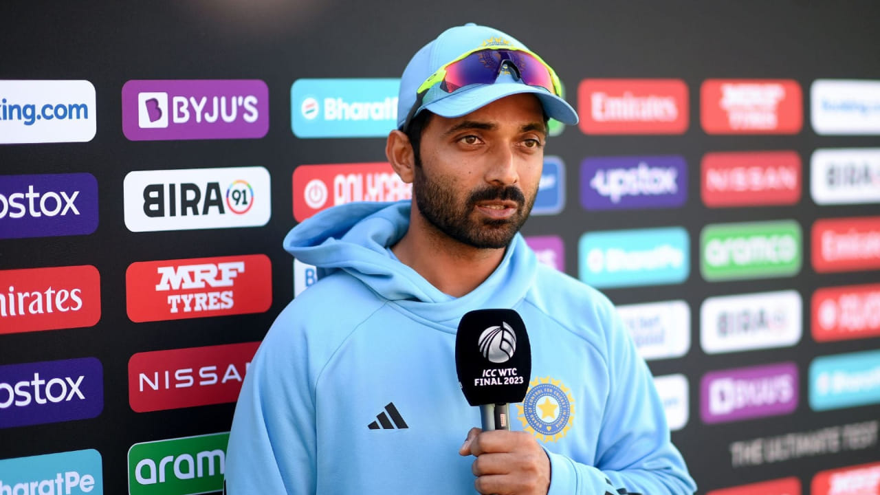 ಆಗಸ್ಟ್ 15 ರಿಂದ 27 ರವರೆಗೆ ನಡೆಯಲಿರುವ ಭಾರತ ಹಾಗೂ ಶ್ರೀಲಂಕಾ ನಡುವಿನ ಎರಡು ಪಂದ್ಯಗಳ ಟೆಸ್ಟ್ ಸರಣಿಯಲ್ಲಿ ಅಜಿಂಕ್ಯ ರಹಾನೆ ಮೊದಲ ಬಾರಿಗೆ ಕಾಮೆಂಟರಿ ಮಾಡಲಿದ್ದಾರೆ. ತಾನು ವೀಕ್ಷಕ ವಿವರಣೆಗಾರನಾಗಿ ಕಾಣಿಸಿಕೊಳ್ಳುವುದನ್ನು ಸ್ವತಃ ಅಜಿಂಕ್ಯ ರಹಾನೆ ಅವರೇ ಖಚಿತಪಡಿಸಿದ್ದಾರೆ(PC-BCCI).